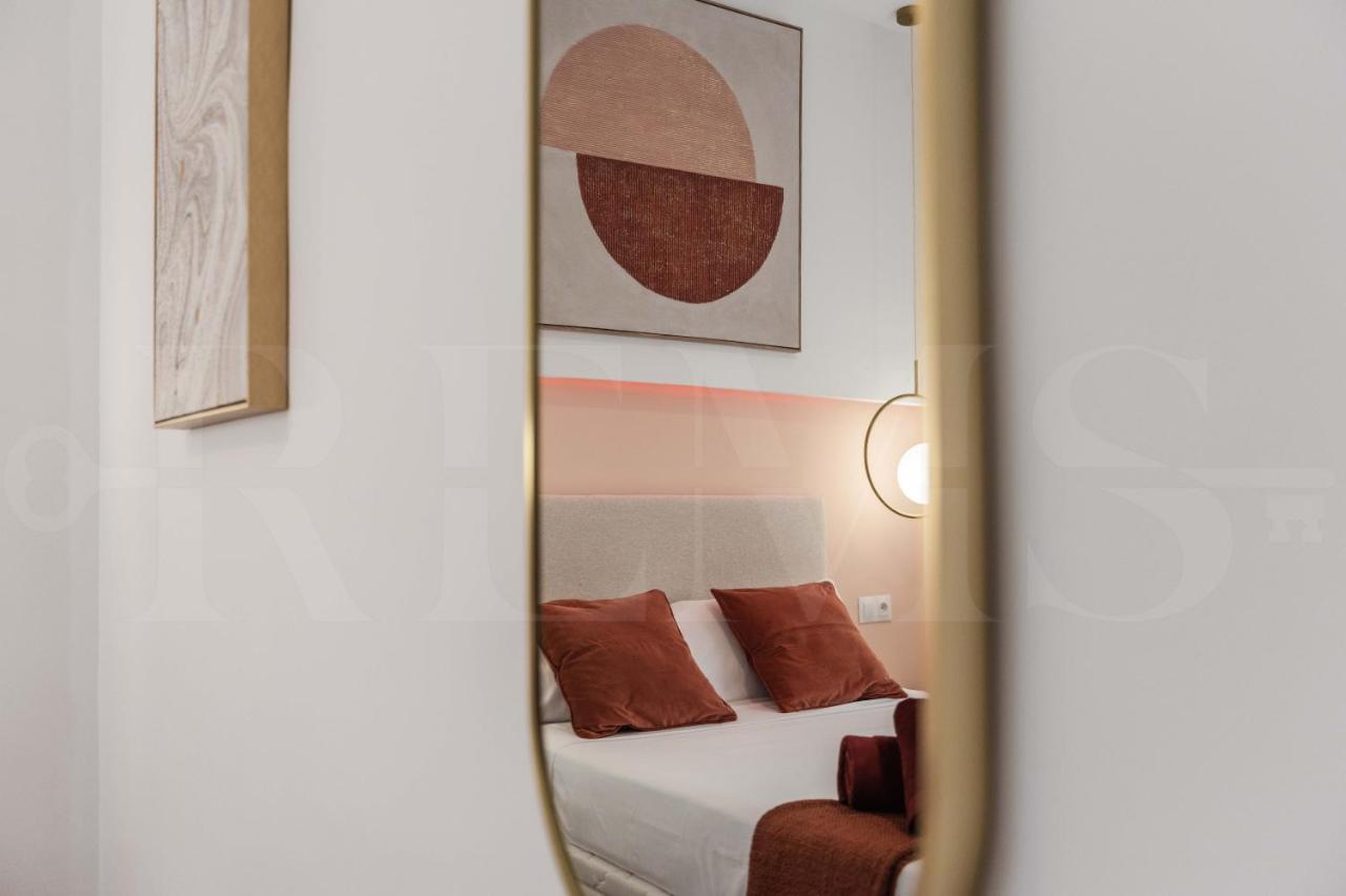 Designed Minimalist Apartment - Malaga Center By Rems Luaran gambar
