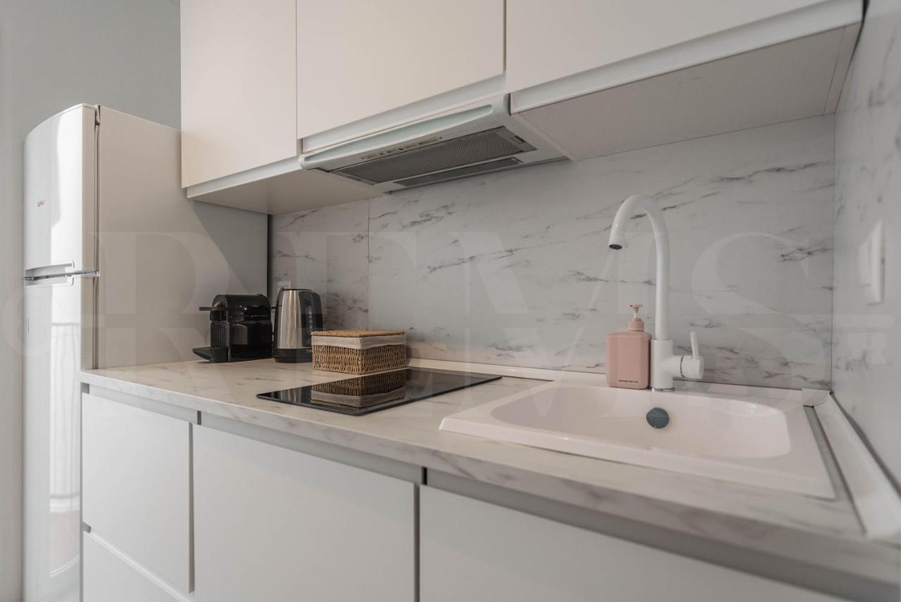 Designed Minimalist Apartment - Malaga Center By Rems Luaran gambar